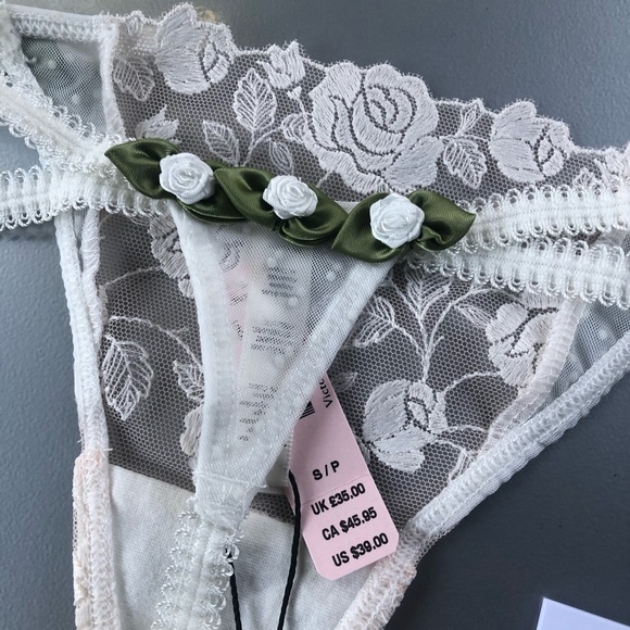 For Love & Lemons Sweetheart Lace 2 Piece Set 🧡 - Picture 5 of 14